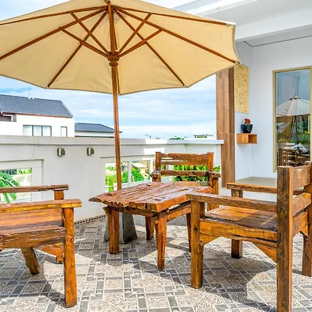 Pantai Villa Homestay
